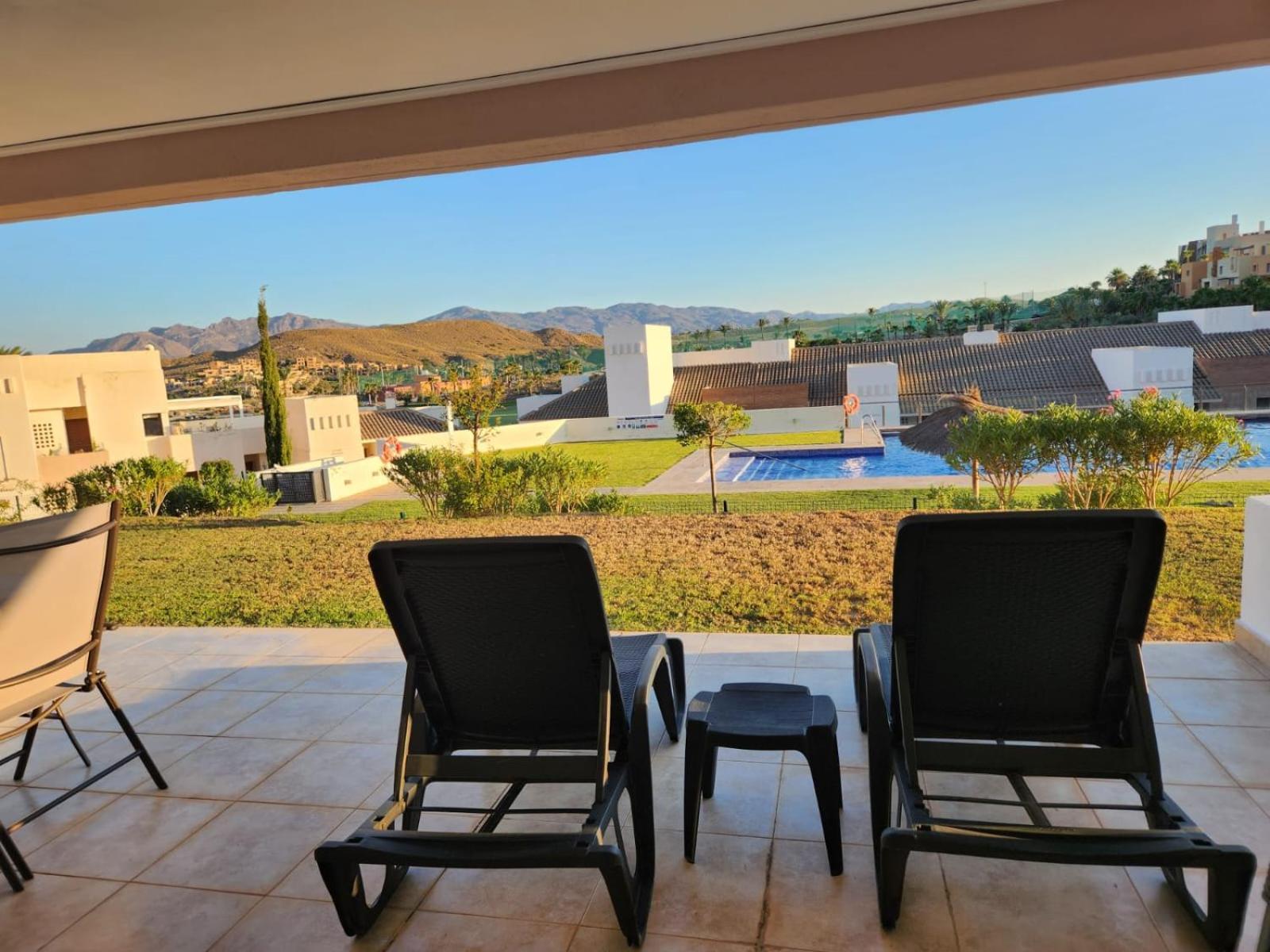 Bajo Con Vistas A La Piscina En Valle Del Este Golf Vera Exterior foto