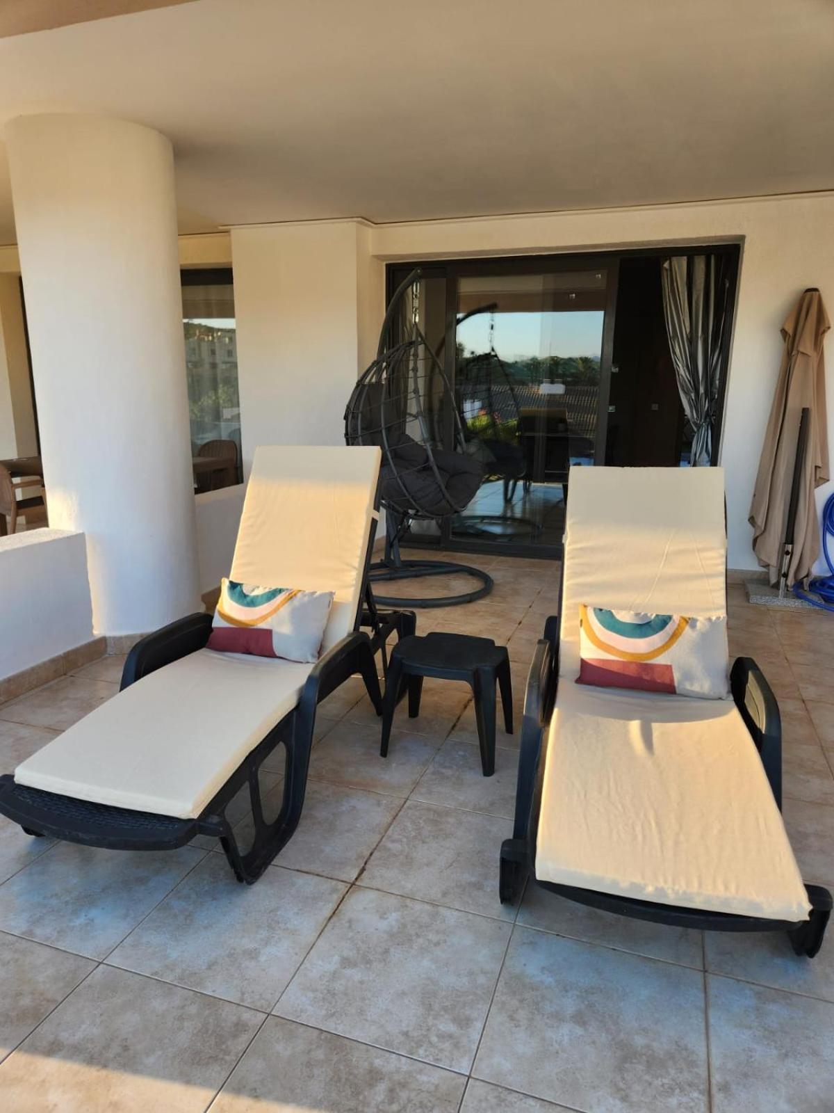 Bajo Con Vistas A La Piscina En Valle Del Este Golf Vera Exterior foto